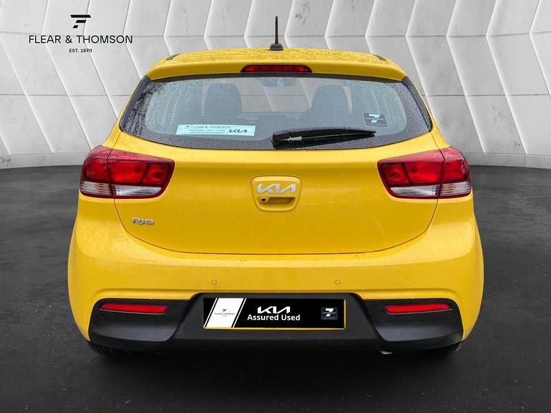 Used Kia Rio 2023 Yellow Hatchback