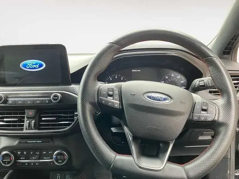 Used Ford Focus ST-Line X 125 HP (91 kW) 2019 Black Hatchback