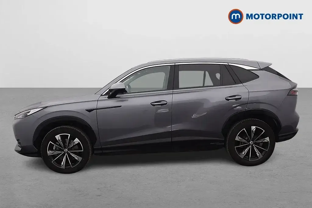 Usado MG HS Trophy 224 HP (164 kW) 2025 Cinzento SUV