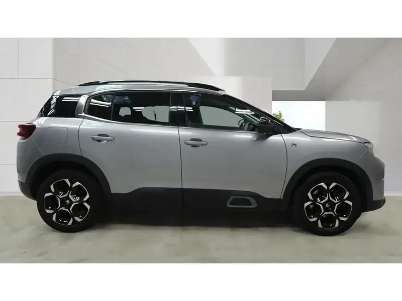 Used Citroën C5 Aircross Shine 222 HP (163 kW) 2023 Cumulus grey metallic SUV