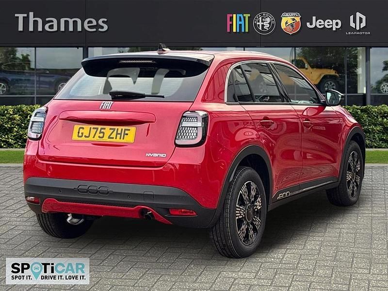 New Fiat 600 S 99 HP (72 kW) 2025 Red SUV