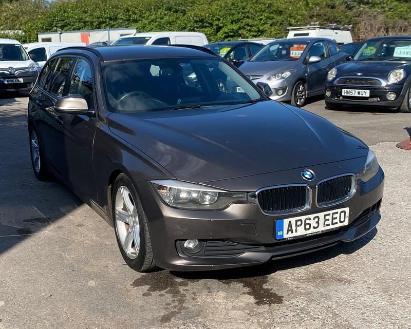 Brown Used 2014 BMW 320 Estate | £3,989 (Good price) - Image 1/4