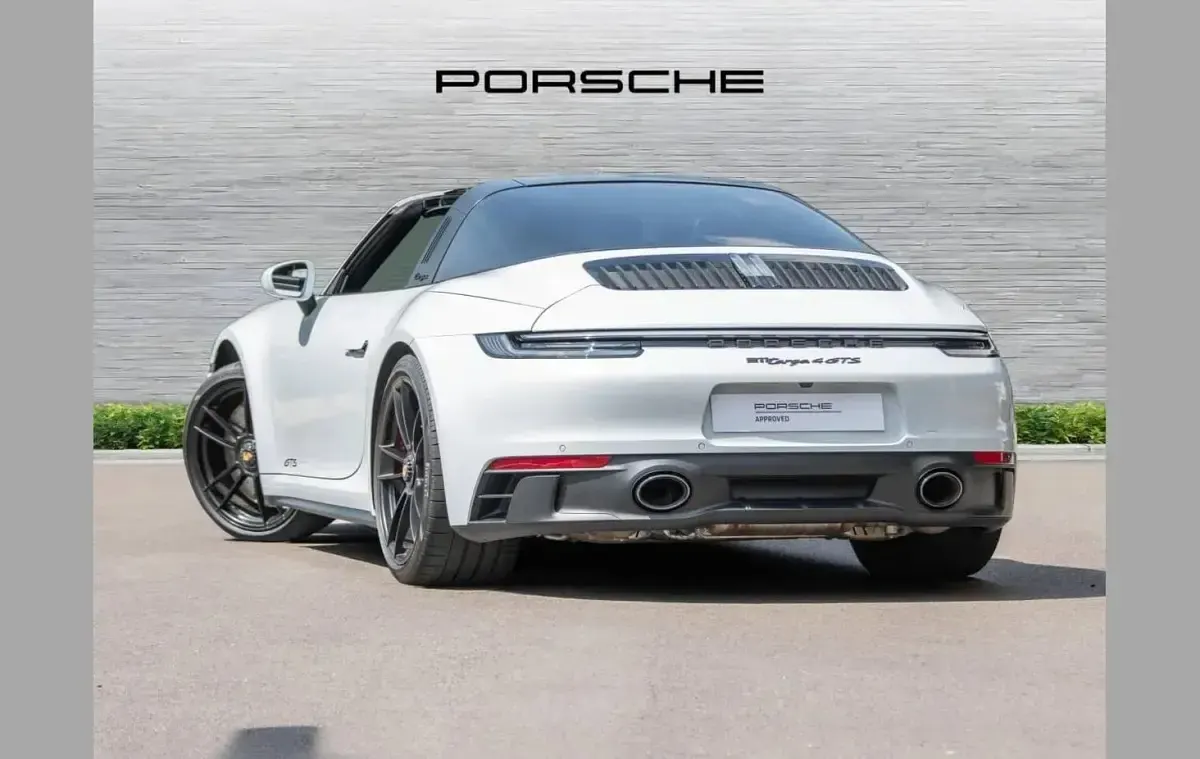 Used Porsche 992 472 HP (347 kW) 2022 White Cabriolet