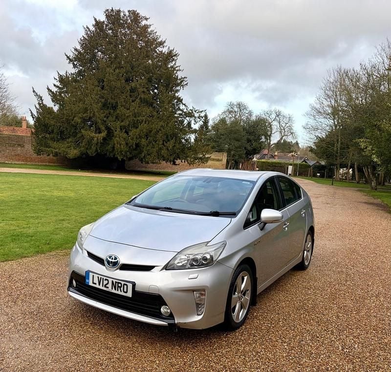 Used Toyota Prius 2012 Silver Hatchback