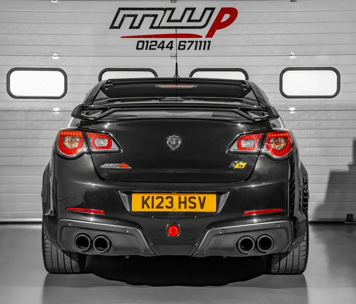 Used Vauxhall VXR8 900 HP (661 kW) 2015 Black Sedan