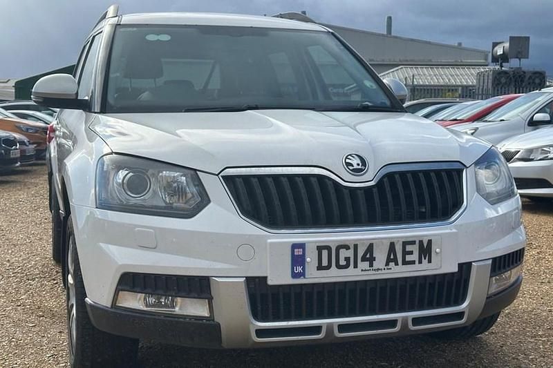 Used Skoda Yeti Elegance 140 HP (102 kW) 2014 White SUV