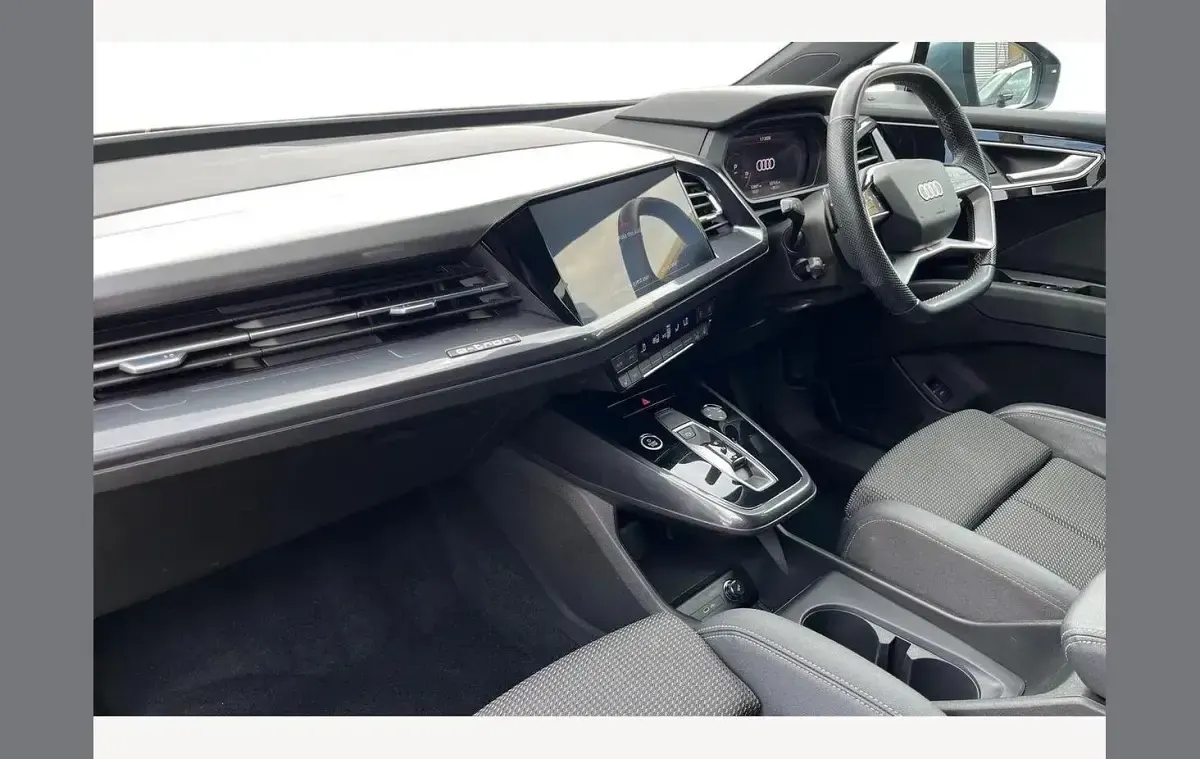 Used Audi Q4 e-tron S-Line 150 kW (204 HP) 2023 Geyser blue SUV