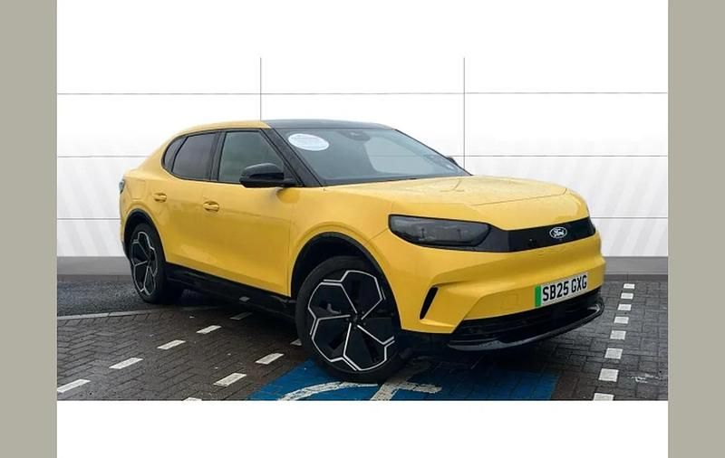 Yellow Used 2025 Ford Capri Premium SUV | £36,995 (Expensive) - Image 1/4