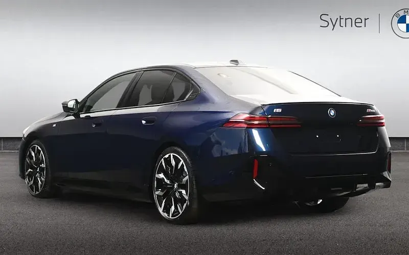 New BMW i5 Comfort Edition 442 kW (601 HP) 2026 Sedan