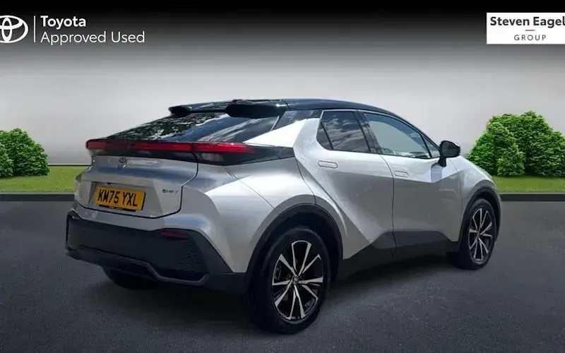 Used Toyota C-HR Design 140 HP (102 kW) 2025 Silver SUV