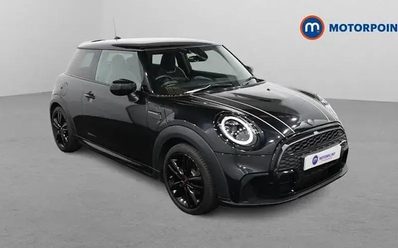 Used Mini Cooper Hatch 136 HP (100 kW) 2022 Hatchback