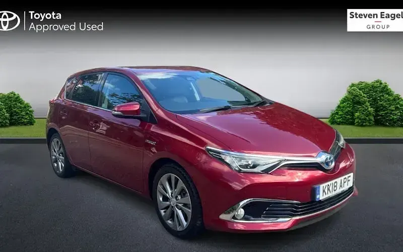 Used Toyota Auris Hybrid 136 HP (100 kW) 2018 Hatchback