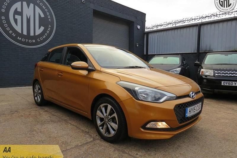 Orange Used 2015 Hyundai i20 SE Hatchback | £5,500 (A bit pricey) - Image 1/1