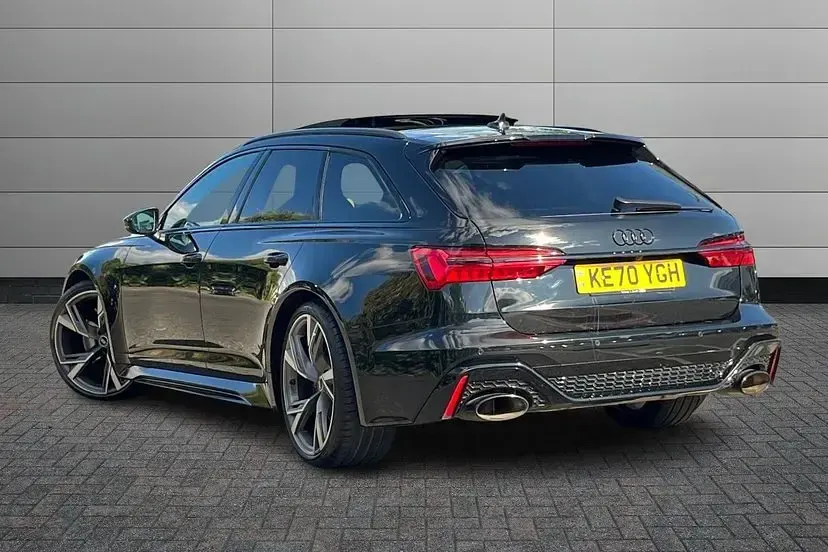 Used Audi RS6 Comfort 592 HP (435 kW) 2020 Mythos black Estate