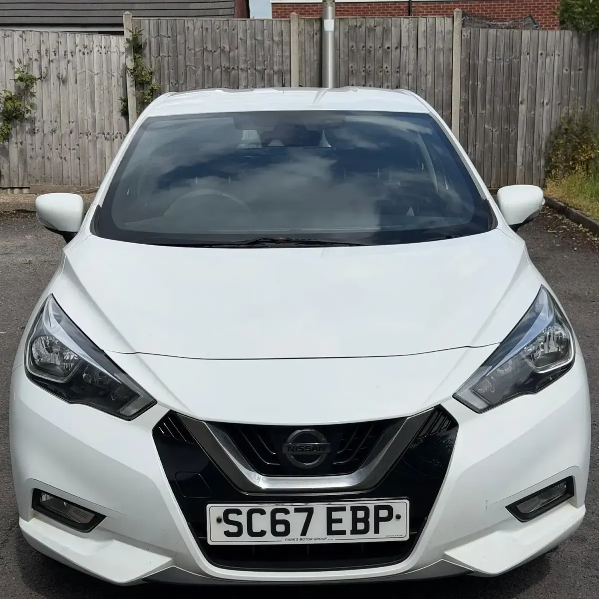 Used Nissan Micra Acenta 71 HP (52 kW) 2018 White Hatchback