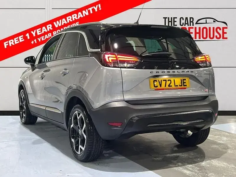 Usado Vauxhall Crossland Ultimate 130 CV (95 kW) 2022 Gris SUV