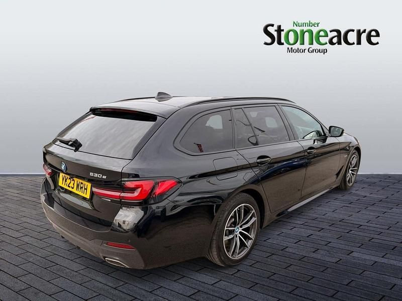 Used BMW 530e M Sport 288 HP (211 kW) 2023 Black Estate