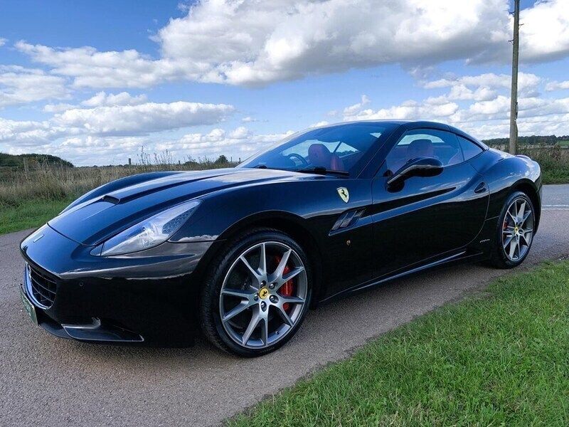 Black Used 2012 Ferrari California Cabriolet | £69,950 (A bit pricey) - Image 1/4