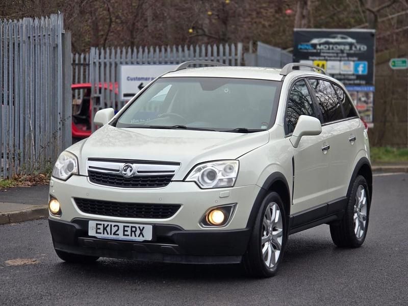 Used Vauxhall Antara 2012 White SUV
