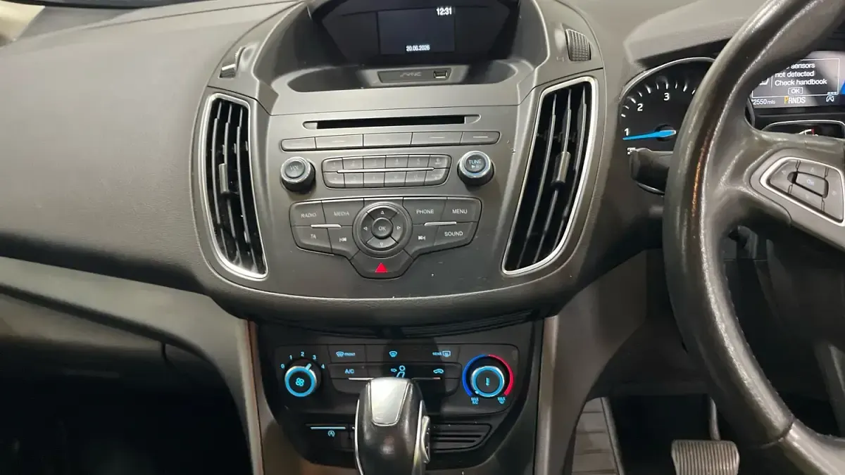 Used Ford Grand C-Max Zetec 120 HP (88 kW) 2016 Blue MPV