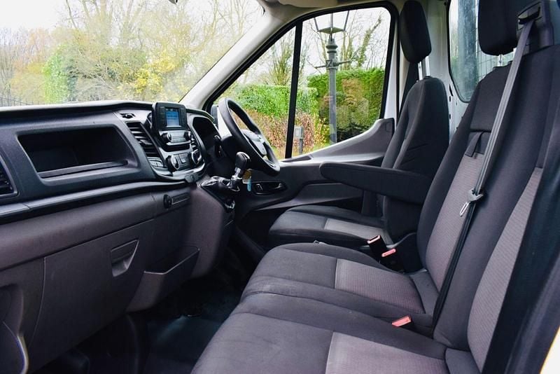 Used Ford Transit 130 HP (95 kW) 2022 White Cabriolet