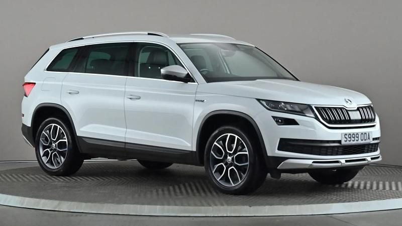White Used 2018 Skoda Kodiaq Scout 4x4 SUV | £19,298 (Fair price) - Image 1/4