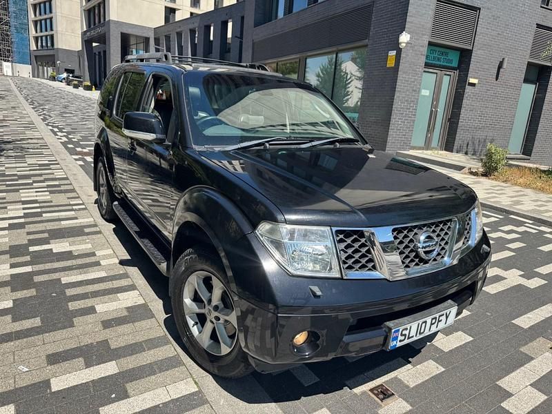 Black Used 2010 Nissan Pathfinder Tekna SUV | £4,995 (Fair price) - Image 1/4