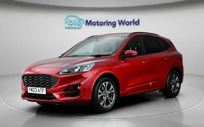 Used Ford Kuga ST-Line 150 HP (110 kW) 2023 Red SUV
