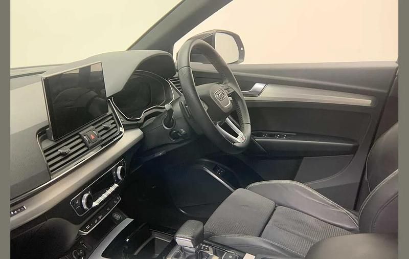Used Audi Q5 Sportback S-Line 295 HP (216 kW) 2021 Black SUV