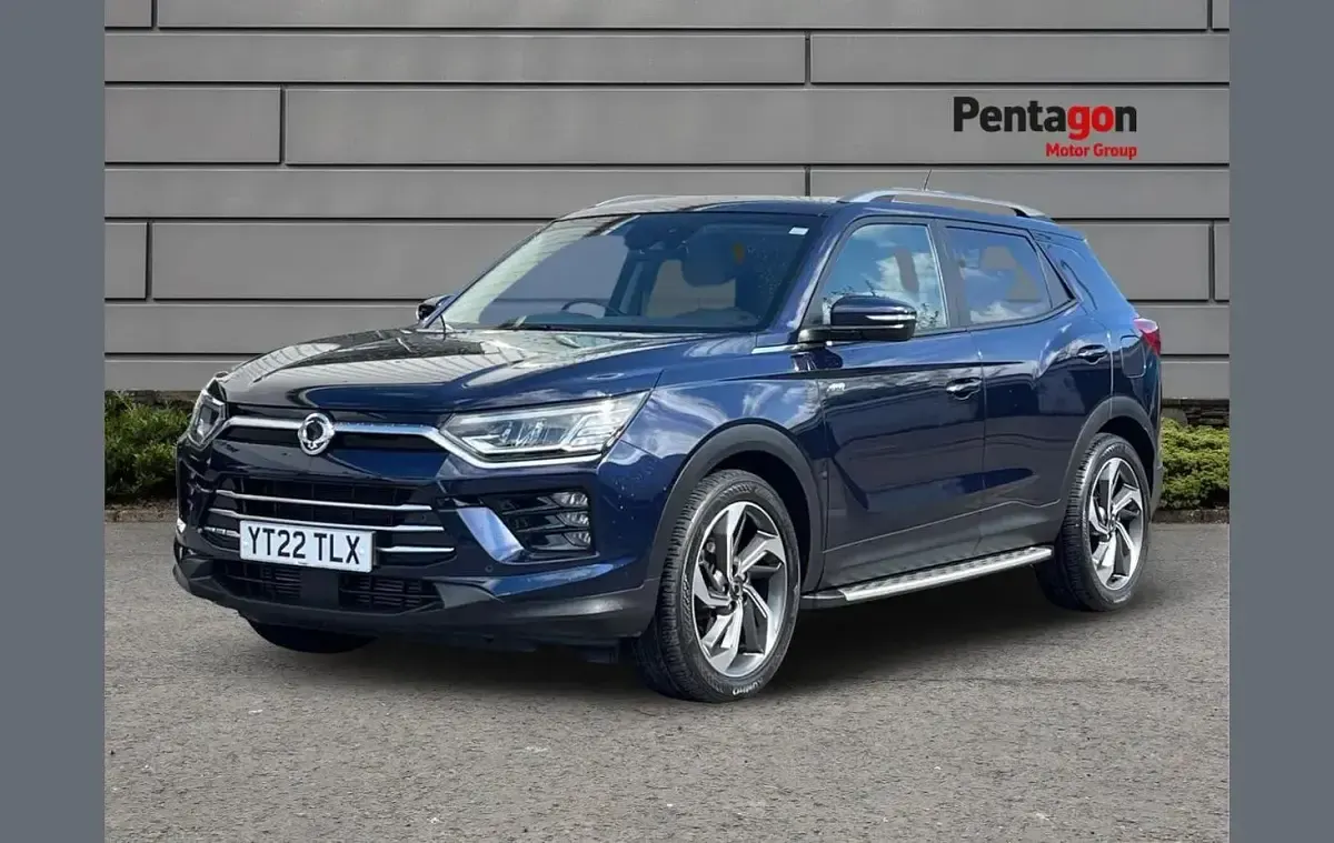 Usado SsangYong Korando 136 CV (100 kW) 2022 Azul SUV