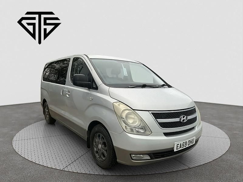 Used Hyundai I800 Style 2009 Silver MPV