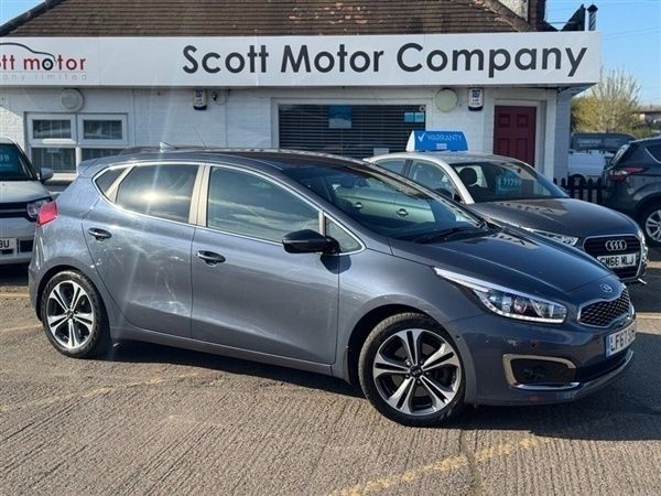 Blue Used 2017 Kia Ceed 3 Hatchback | £9,799 (Expensive) - Image 1/1