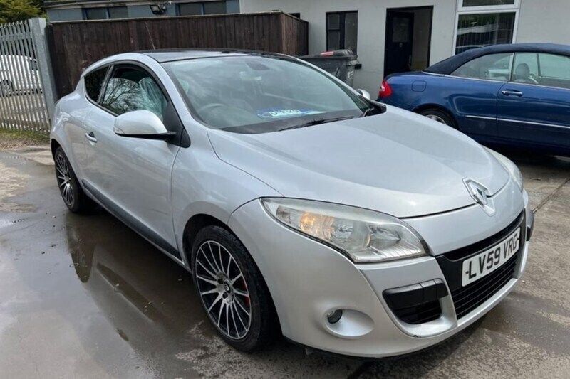 Used 2009 Renault Mégane III Dynamique Coupe | £2,995 (Expensive) - Image 1/1