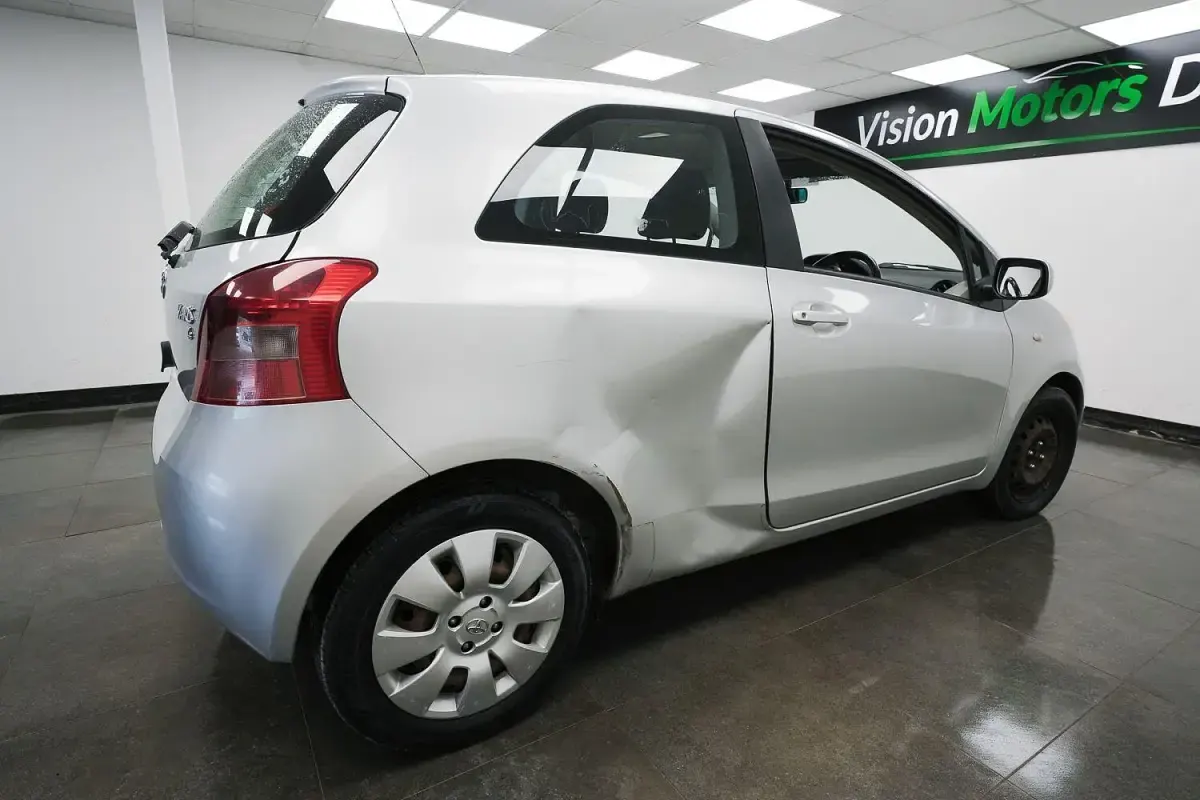 Used Toyota Yaris T3 2006 Silver Hatchback