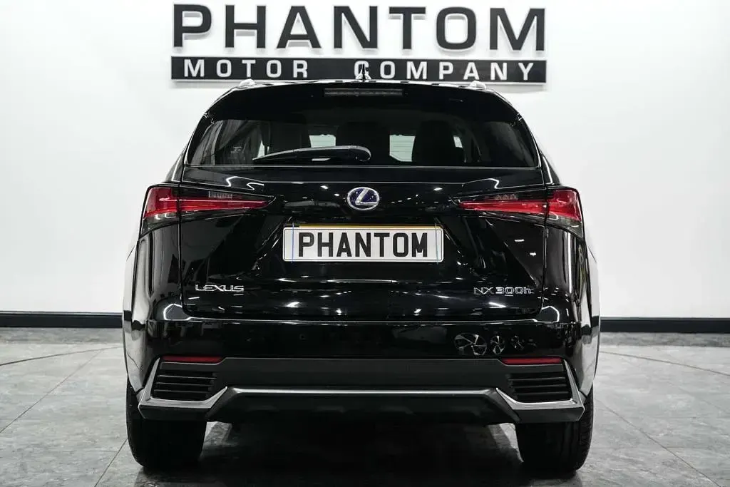 Used Lexus NX300h 197 HP (144 kW) 2018 Black SUV