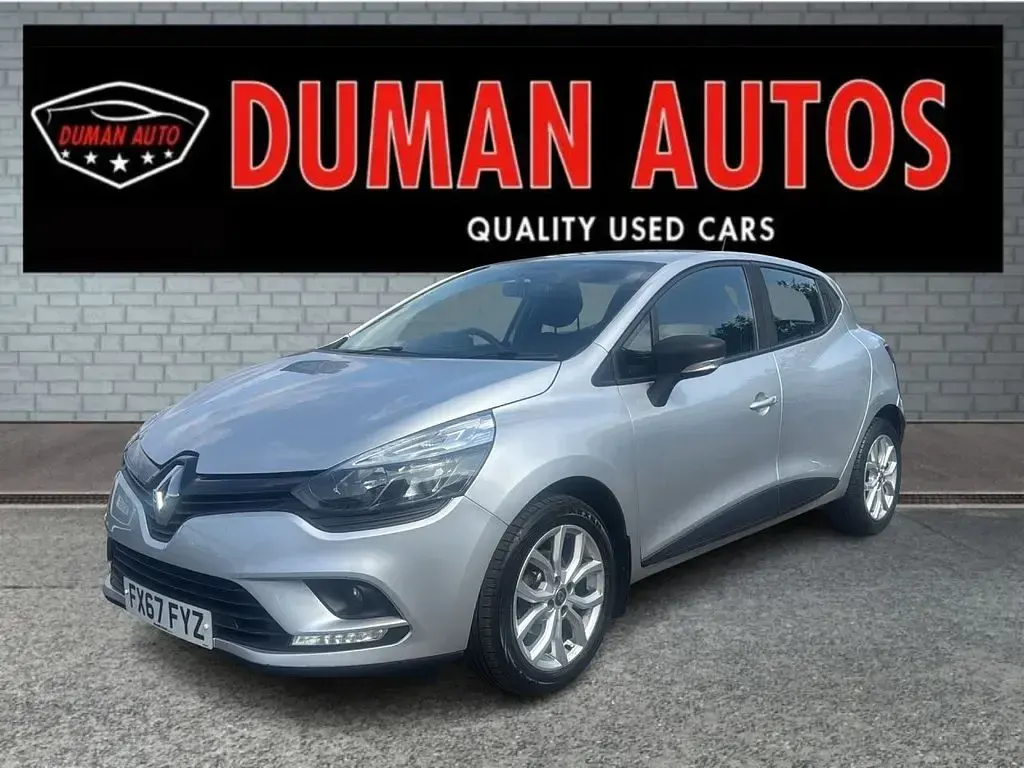 Used Renault Clio V 60 HP (44 kW) 2022 Silver Van
