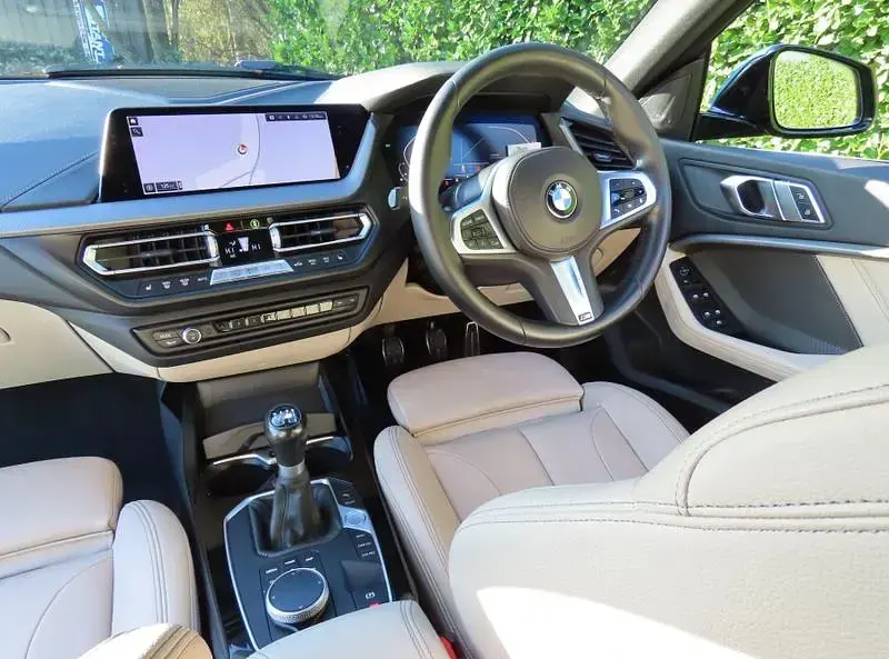 Used BMW 218 M Sport 140 HP (102 kW) 2020 Snapper rocks blue Coupe