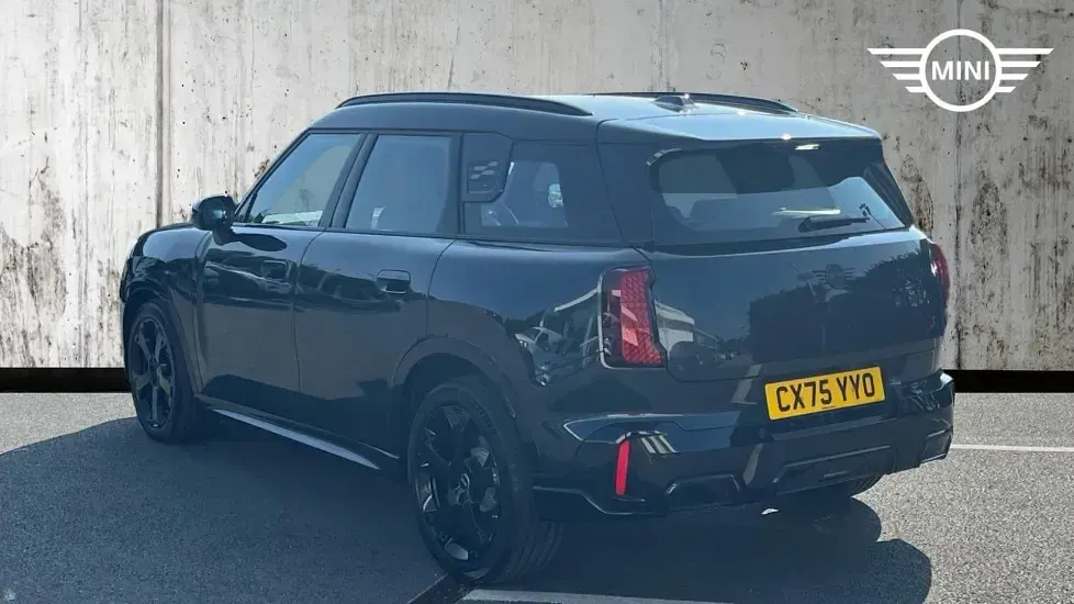 Used Mini Countryman 215 HP (158 kW) 2025 Grey SUV
