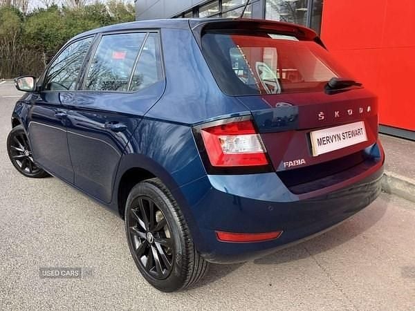 Used Skoda Fabia Colour Edition 95 HP (69 kW) 2021 Blue Hatchback