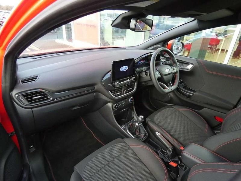 Used Ford Puma ST-Line 123 HP (90 kW) 2021 Red SUV