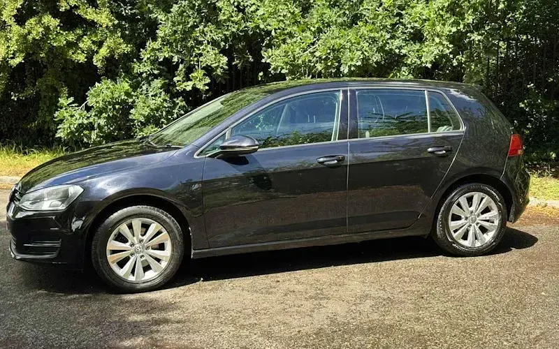 Used VW Golf VII SE 122 HP (89 kW) 2013 Black Hatchback