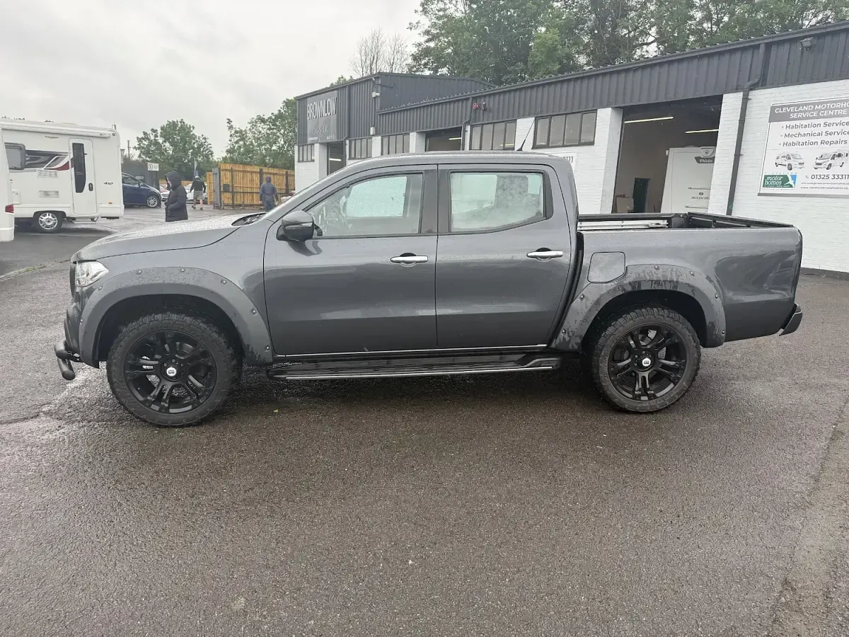 Used Mercedes X250 Progressive 190 HP (139 kW) 2019 Grey Pickup