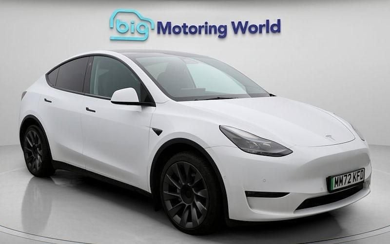 Used 2025 Tesla Model Y Long Range AWD SUV | £23,100 (Super price) - Image 1/4