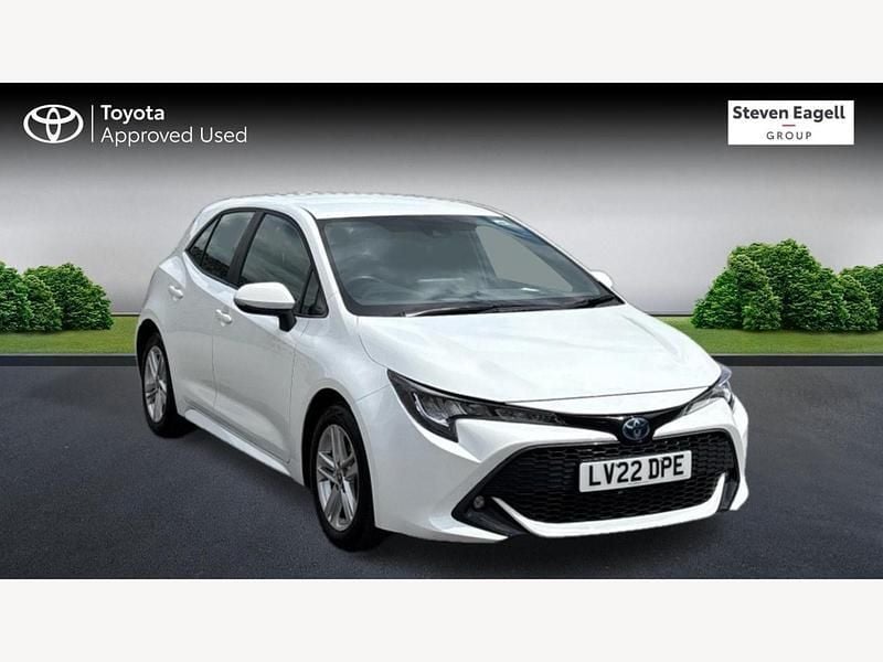 White Used 2022 Toyota Corolla Hatchback | £16,899 (Good price) - Image 1/3