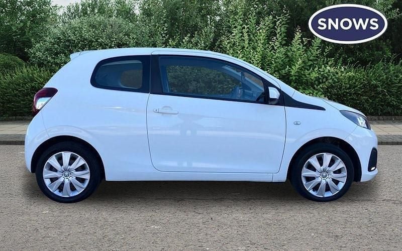 Used Peugeot 108 Active 72 HP (52 kW) 2021 Hatchback
