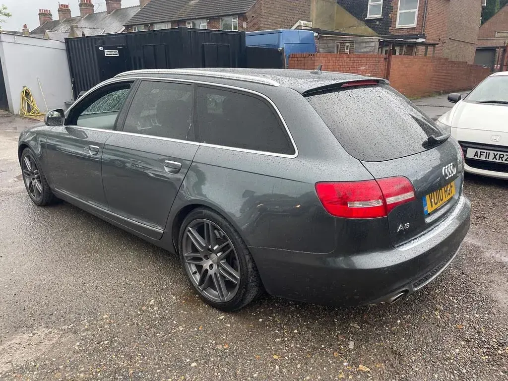 Used Audi A6 S-Line 240 HP (176 kW) 2010 Grey Estate