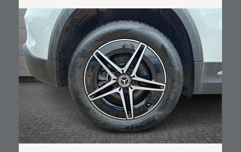 Used Mercedes EQA250 AMG line 139 kW (190 HP) 2021 White SUV