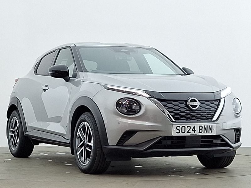 Silver Used 2024 Nissan Juke N-Connecta SUV | £19,698 (Fair price) - Image 1/4