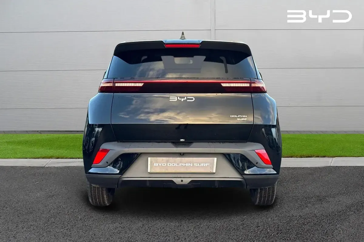 New BYD Dolphin Active 30 kW (41 HP) 2026 Black Hatchback