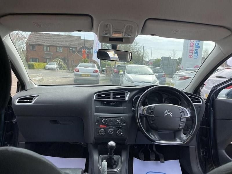 Used Citroën C4 VTR Sport 90 HP (66 kW) 2012 Blue Hatchback